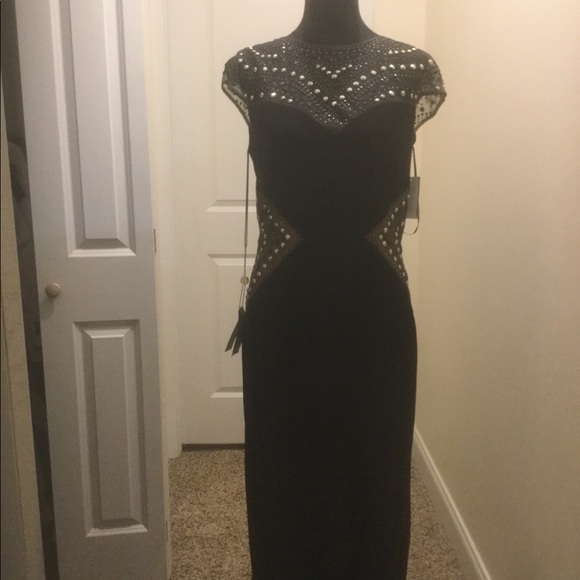 Tadashi Shoji Dresses & Skirts - Tadashi Black Gown Sz 12